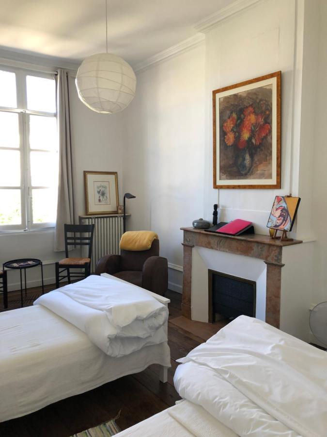 Beautifully Renovated Rooms On Place New York Ανγκουλέμ Εξωτερικό φωτογραφία