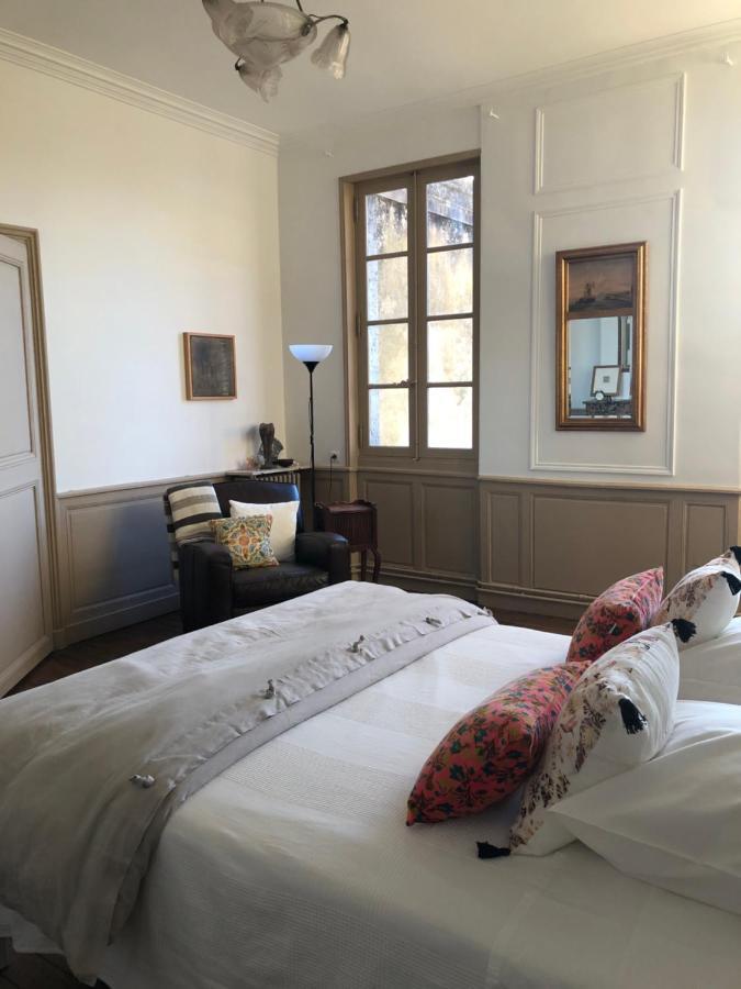 Beautifully Renovated Rooms On Place New York Ανγκουλέμ Εξωτερικό φωτογραφία